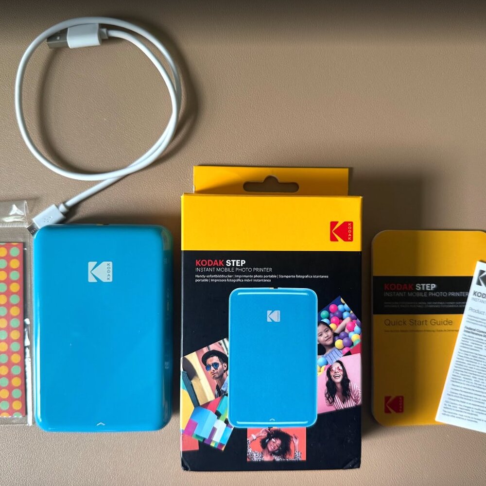 KODAK Step Instant Smartphone Photo Printer
